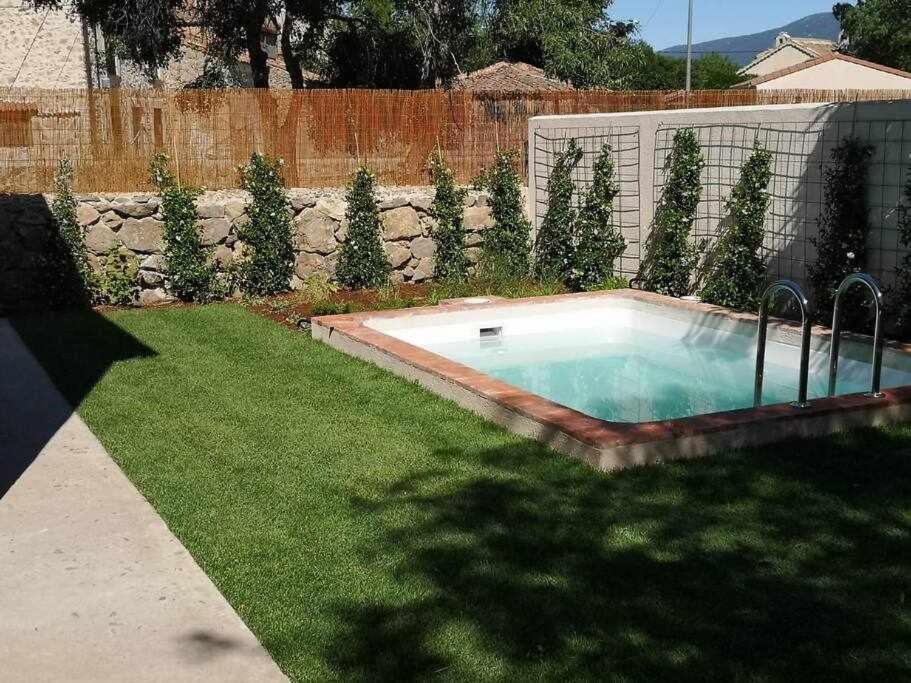 Tenzuela La Alberca Casa Con Jardin Y Piscinaヴィラ エクステリア 写真